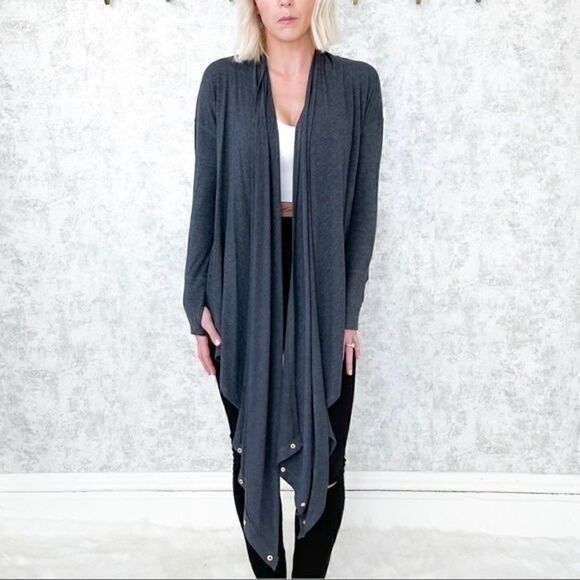 Caslon Off Duty Gray Long Convertible Cardigan - Picture 14 of 15